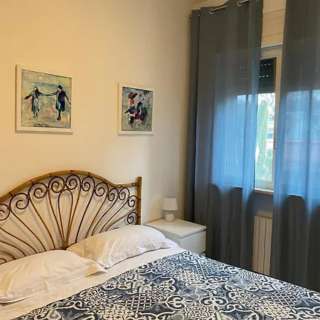 Al Numero 16 Apartment *